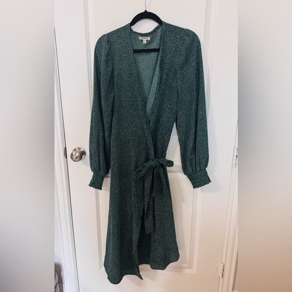 Max Studio Forest Green Long Sleeve Dress